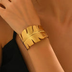 Palm Leaf Wide Cuff Bracelet – Gold-Toned Botanical Statement Bangle