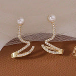Crystal Zigzag Ear Cuff with Faux Pearl Stud in Gold-Toned Finish